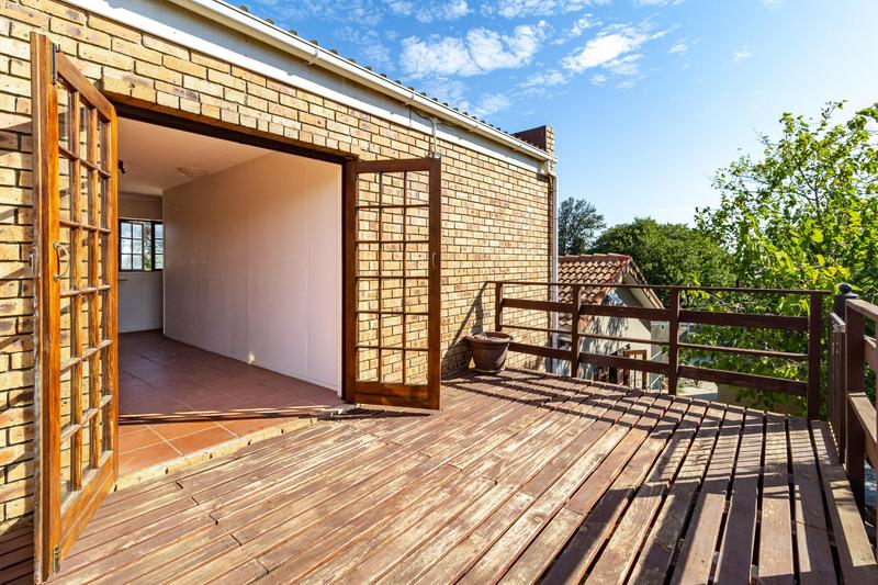 4 Bedroom Property for Sale in Joostenbergvlakte Western Cape